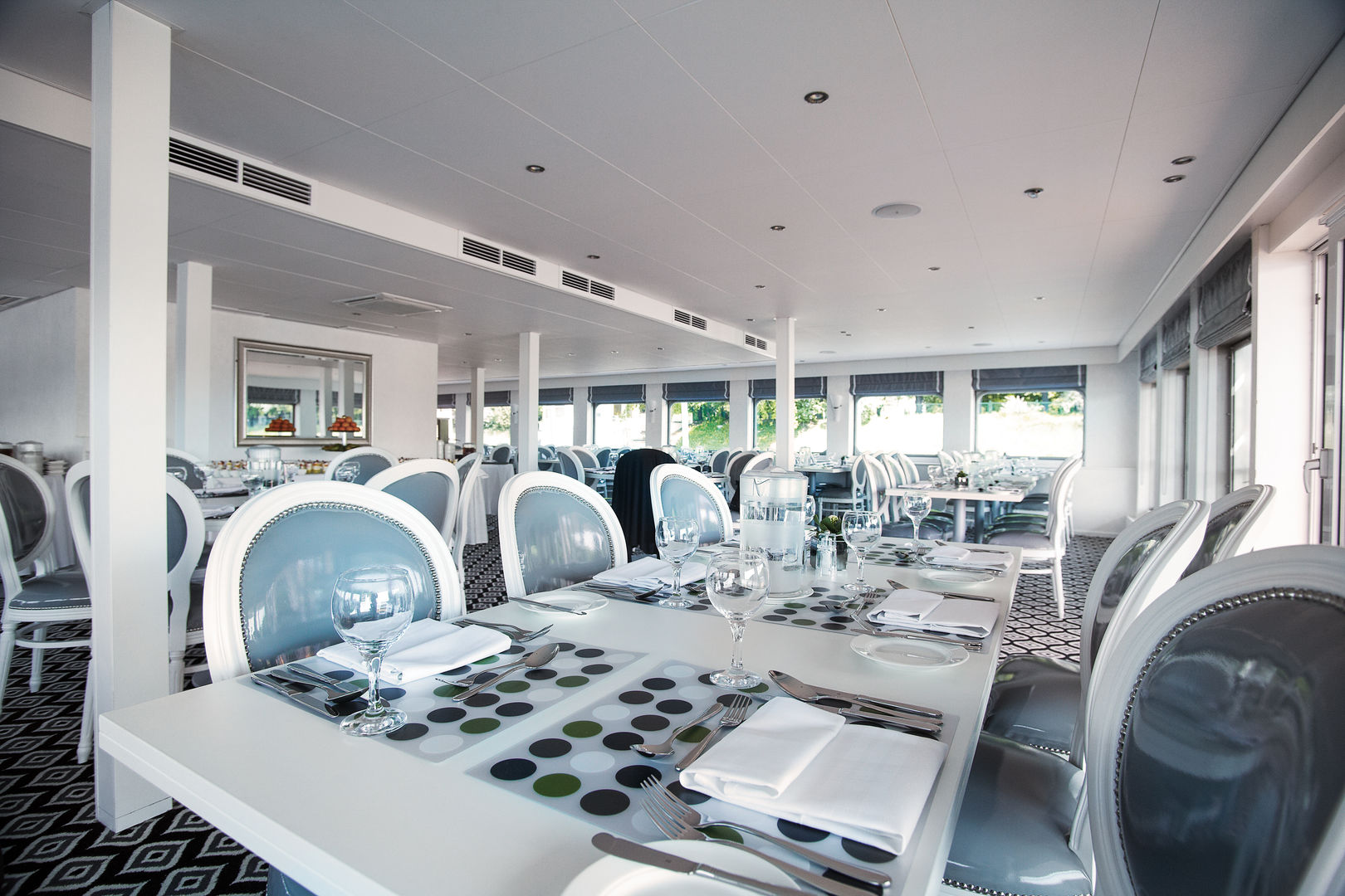 Uniworld Boutique River Cruises - River Victoria - Restaurant.jpg